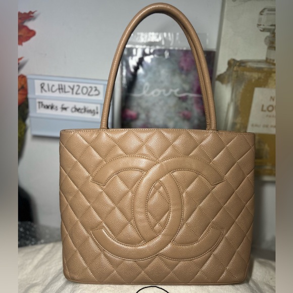 Authentic Chanel Caviar Leather Medallion Tote Quilted Bag - Picture 14 of 14